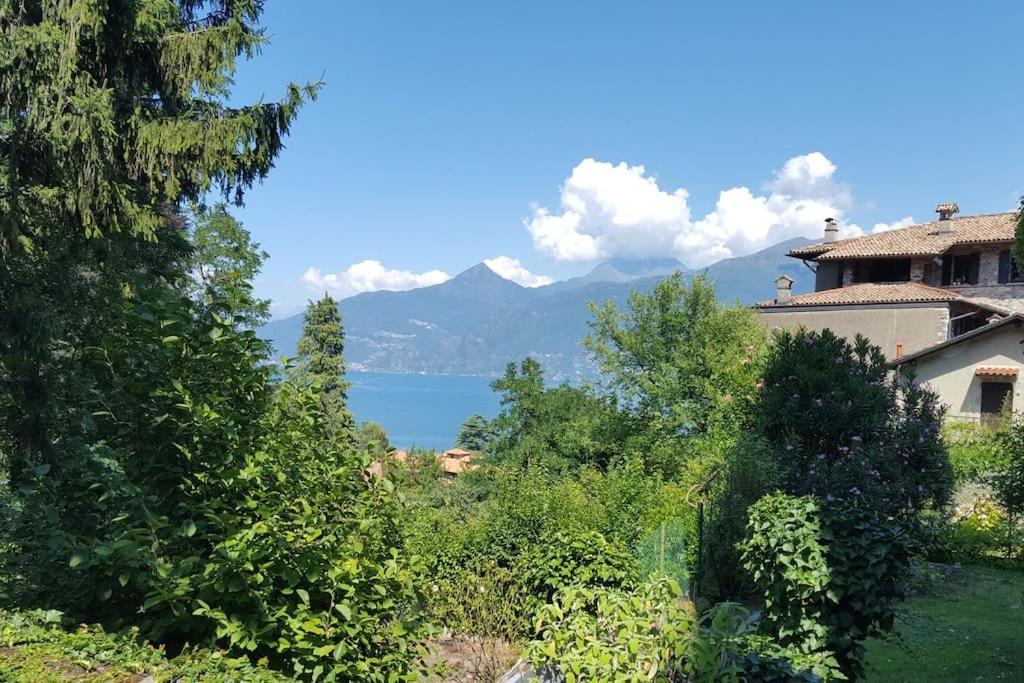 The Ivy House In The Castle Apartment Menaggio Exterior photo